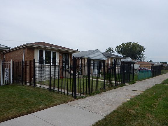 2nd image of 9208 S Eggleston Ave