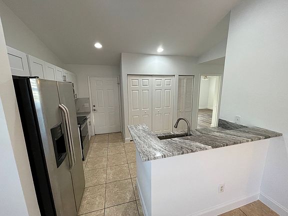5th image of 6254 Vista Garden Way APT D