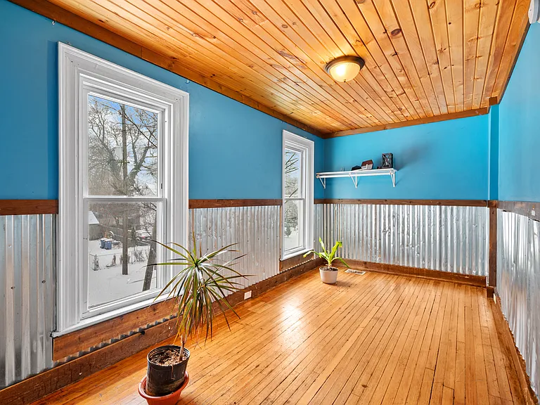 1055 Madison Ave SE — Photo 15