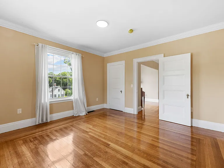 48 Union St #1 — Photo 20