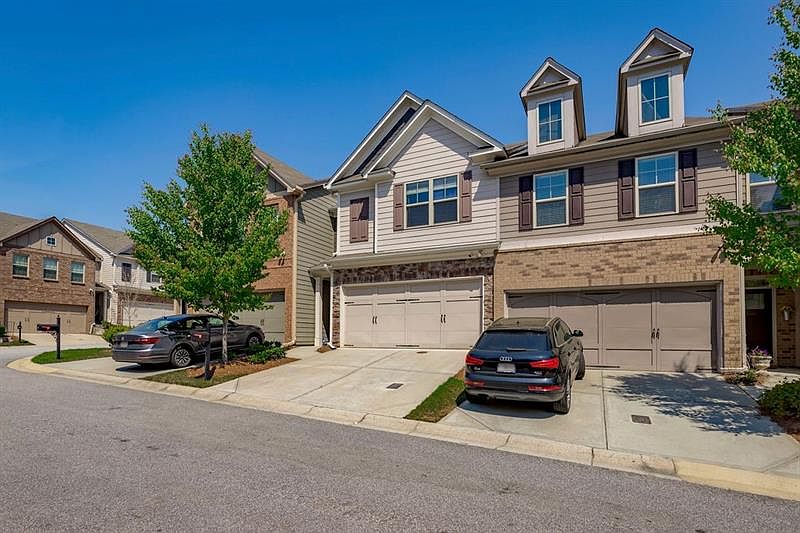 1st image of 2388 Whiteoak Bnd SE