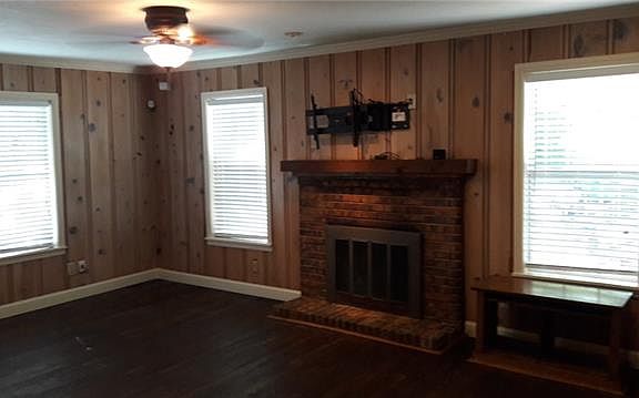 3rd image of 3329 Southlake Park Dr