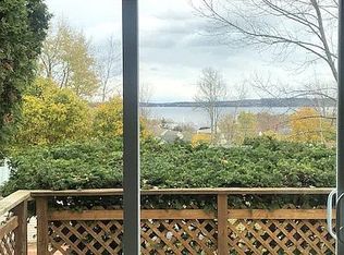 18 Katahdin Ave, Rockland, ME 04841