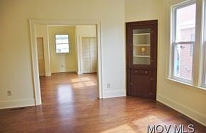 3rd image of 1811 23rd St