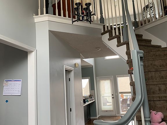 3rd image of 2508 SW 10th St