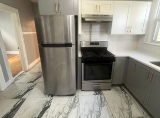 549 20th St FLOOR 2, Irvington, NJ 07111