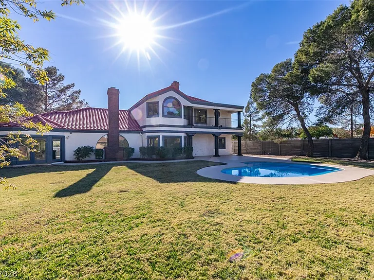 7040 Obannon Dr — Photo 42