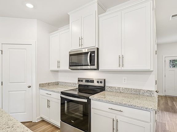 Skip takeout and prep dinner in the well-appointed kitchen.