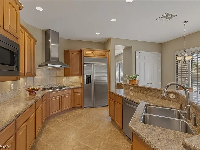 7418 Bugler Swan Way — Photo 4