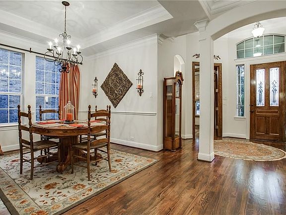 2nd image of 11306 Sanabel Dr