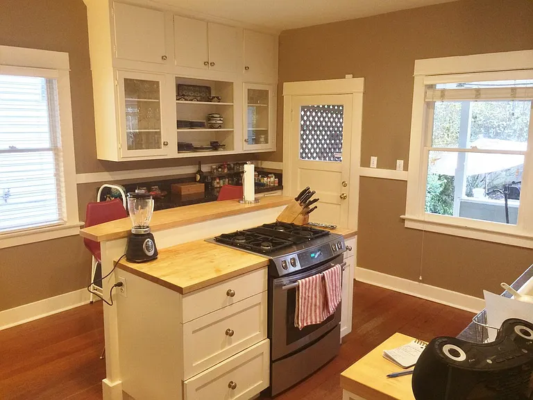 4412 2nd Ave NE — Photo 10