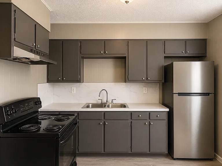 Highlander Apartments — Photo 18