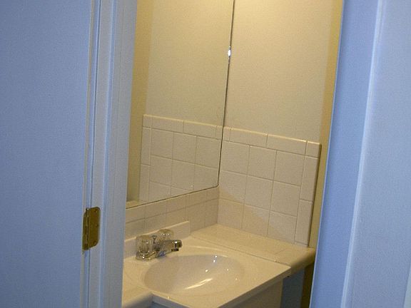 5th image of 3018 W 38th St #3018