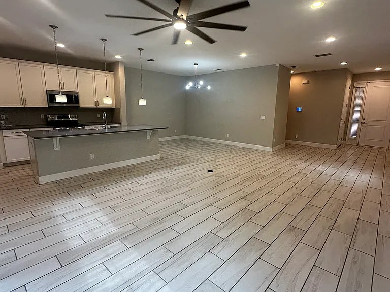 534 Lake Wildmere Cv — Photo 6