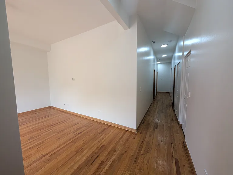3212 W Warren Blvd #1 — Photo 24