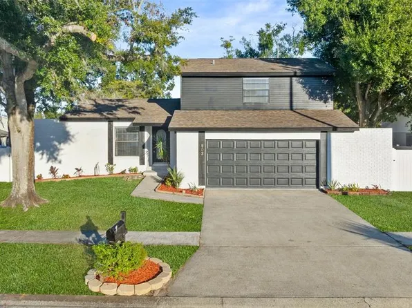 6502 Spanish Moss Cir, Tampa, FL 33625