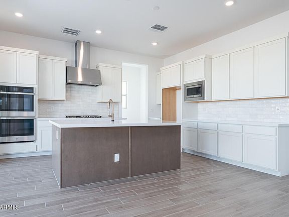 2nd image of 1278 E PRESCOTT Street
