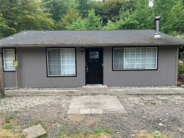 31 E Sand Hill Lane, Belfair, WA 98528