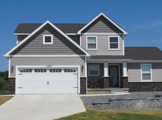 148 Jade Ct, Alma, MI 48801