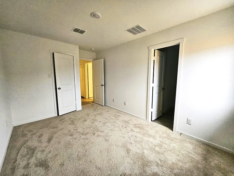 145 Jethro Ln — Photo 8