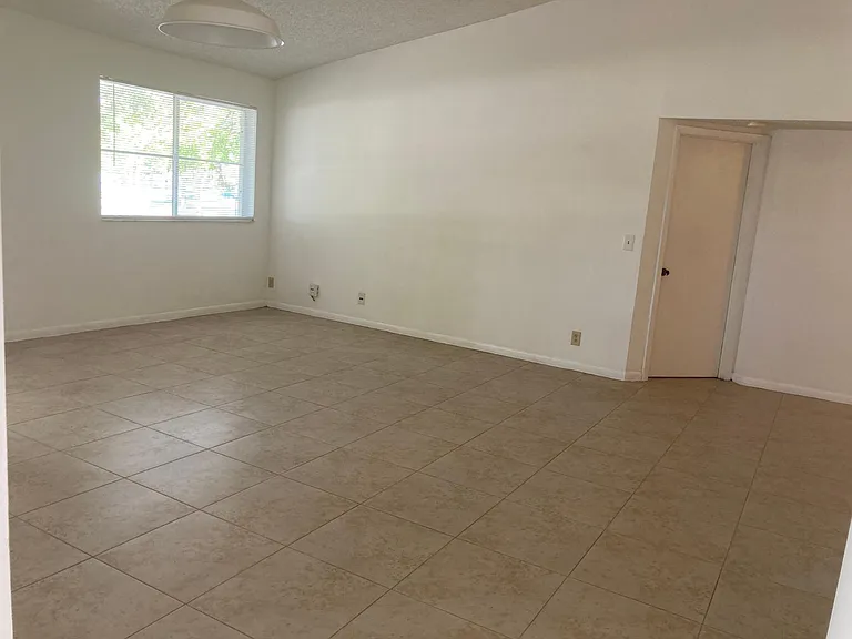 9777 Westview Dr #1121 — Photo 5