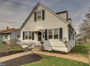 1813 Buchanan Ave, Croydon, PA 19021