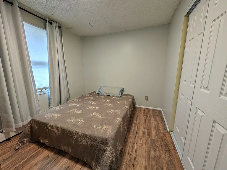 8221 Birch Ln — Photo 19