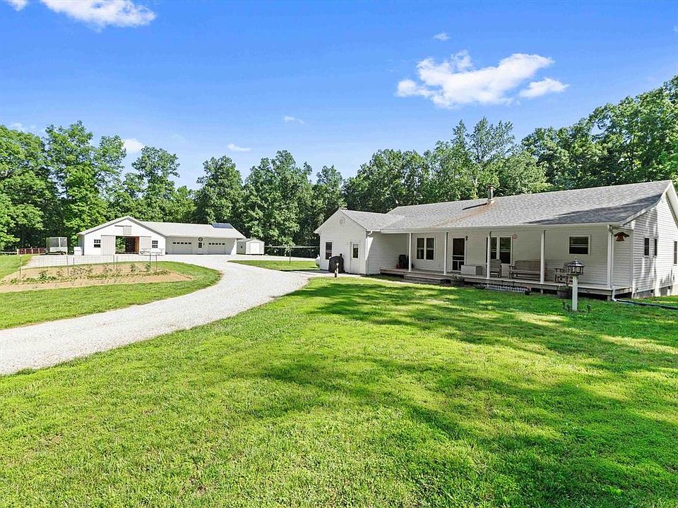 1st image of 620 Baker Ln