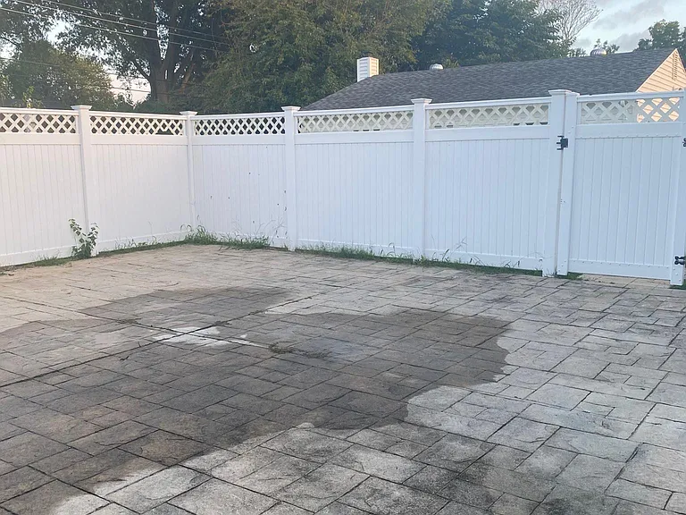 7968 Kenmore Dr — Photo 27