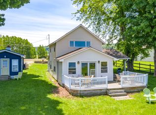 160 Chapel Rd, Wayland, NY 14572