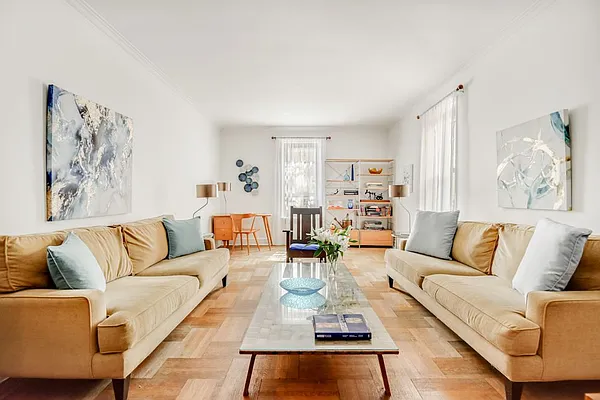 Sold by Compass | media 17