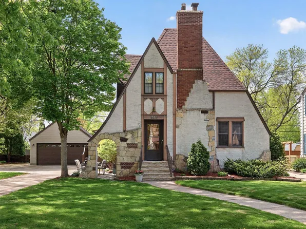 933 Delaware Ave, Mendota Heights, MN 55118