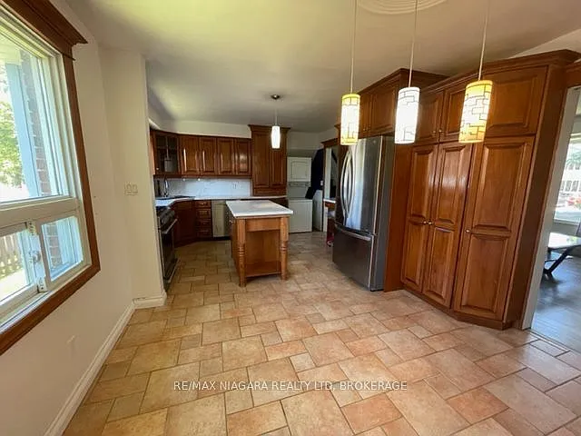 6307 Carolyn Ave #UPPER — Photo 17