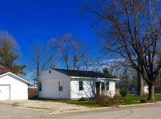 240 5th St, Lewisport, KY 42351
