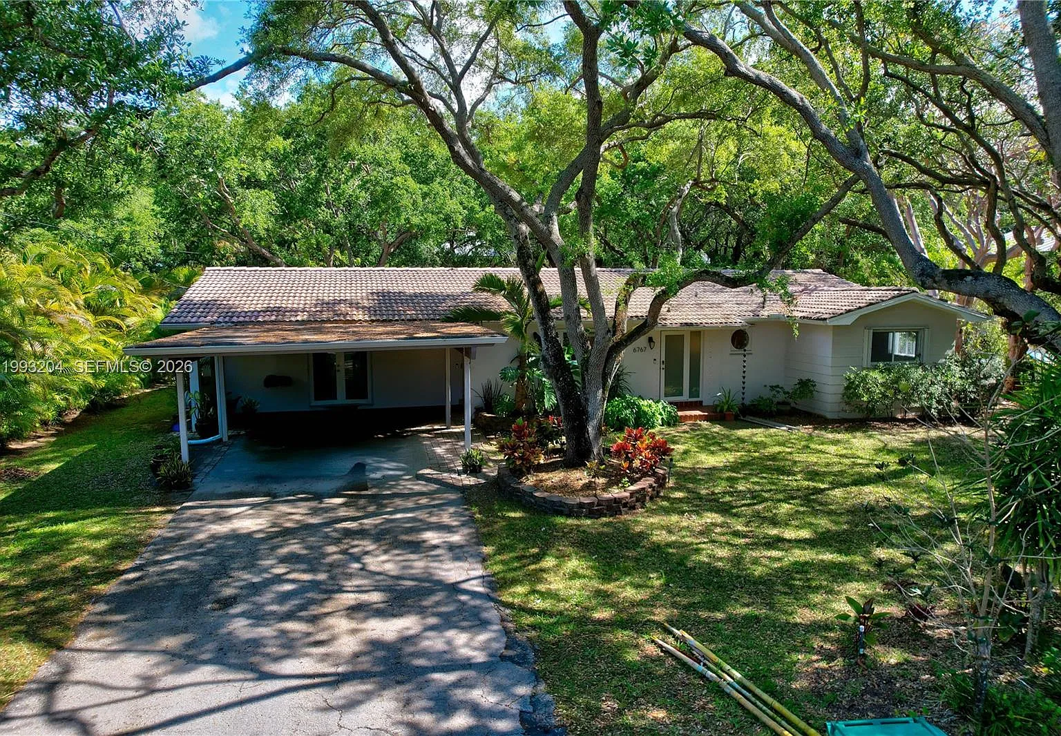 Cutler Estates .345 Ac — Photo 2