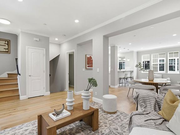 2nd image of 483 Tea Tree Ter