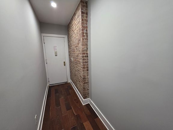 5th image of 580 W 172nd St #4B