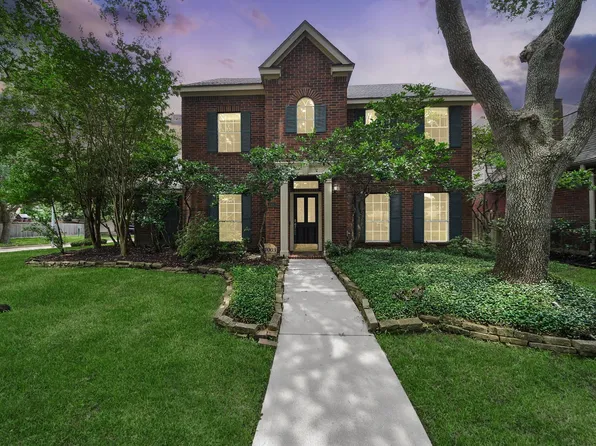 1003 Clarenda Falls Dr, Sugar Land, TX 77479