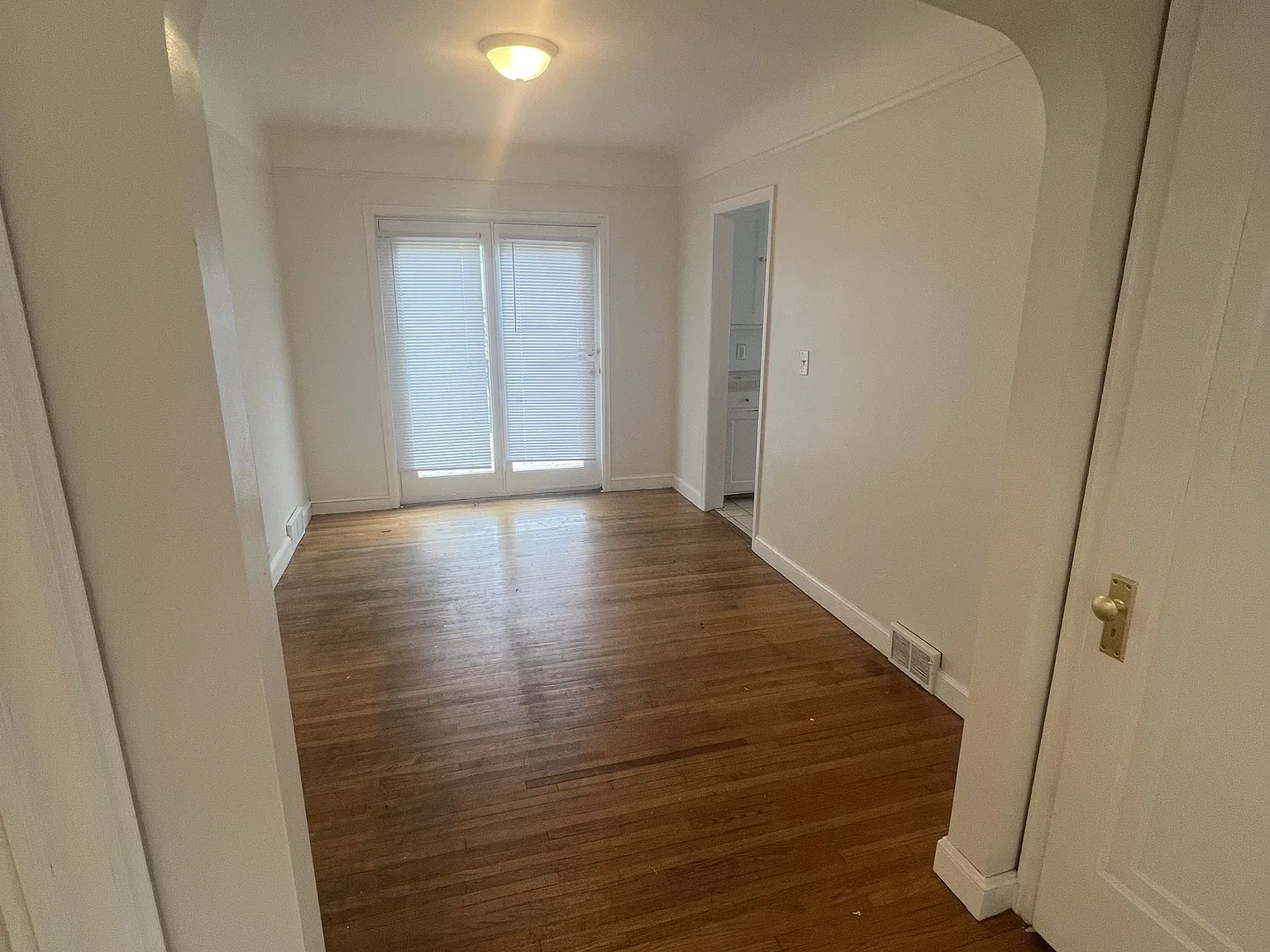 4430 Morgan Ave. N - 1 — Photo 3