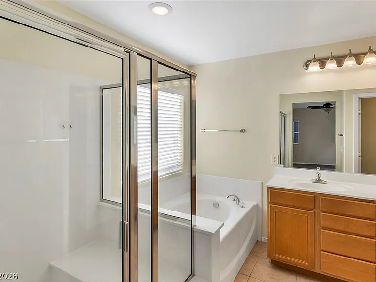 9027 Bold Venture Ct — Photo 18