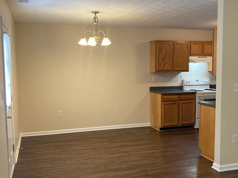 109 Kestrel Ct — Photo 28