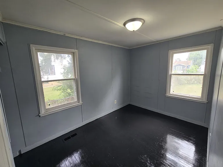 432 S Kenmore St — Photo 4