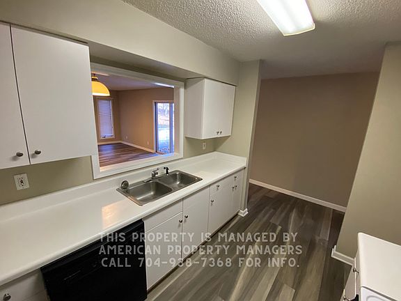 4th image of 152 Purple Finch Ln