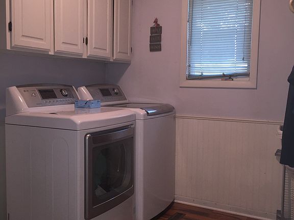 Laundry/Mud Room 
