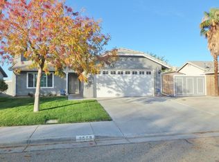 2553 W Lumber St, Lancaster, CA 93536