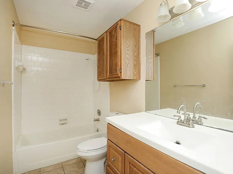 17326 Harmony Hill Dr — Photo 20