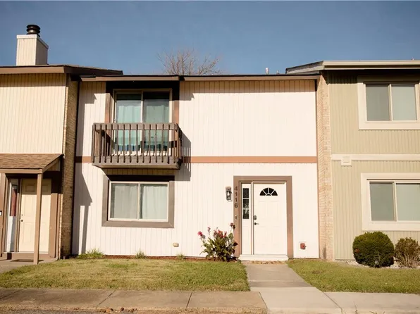 4116 Birch Ct, Virginia Beach, VA 23462