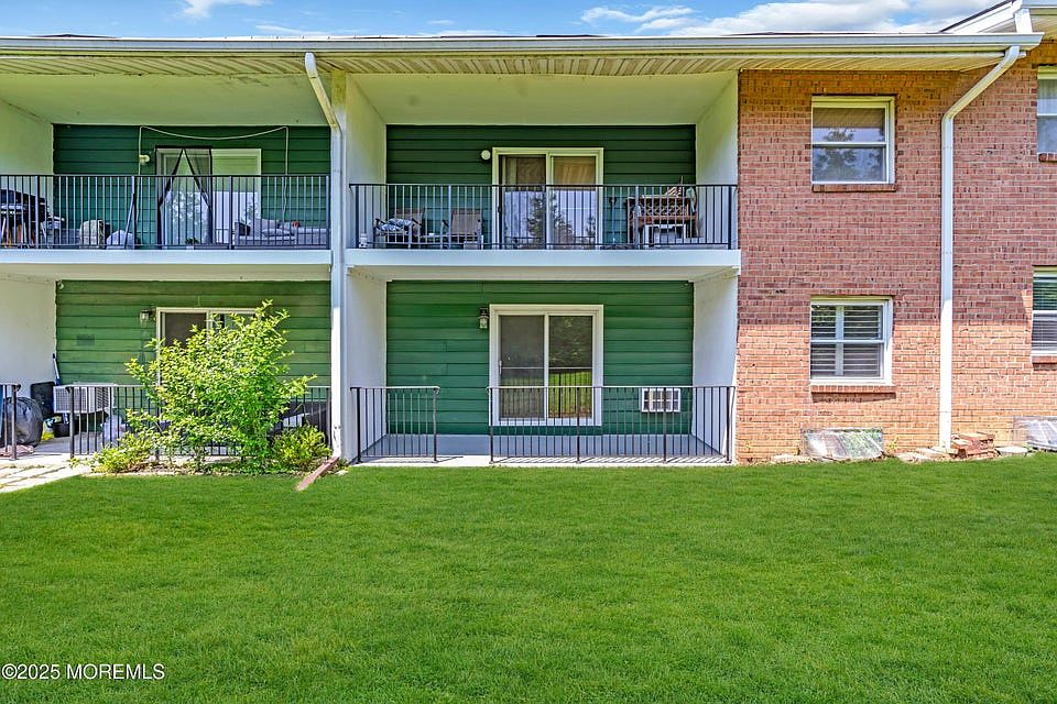 Rear cvd patio