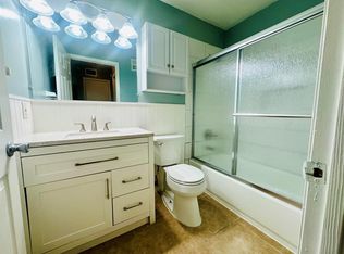 225 S Tropical Trl APT 414, Merritt Island, FL 32952