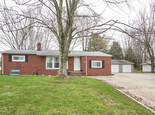 5595 S Arlington Rd, Clinton, OH 44216